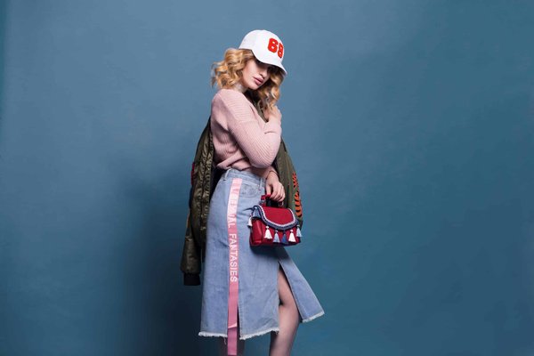 Comment se reconvertir avec succès dans l'industrie de la mode après 50 ans ?